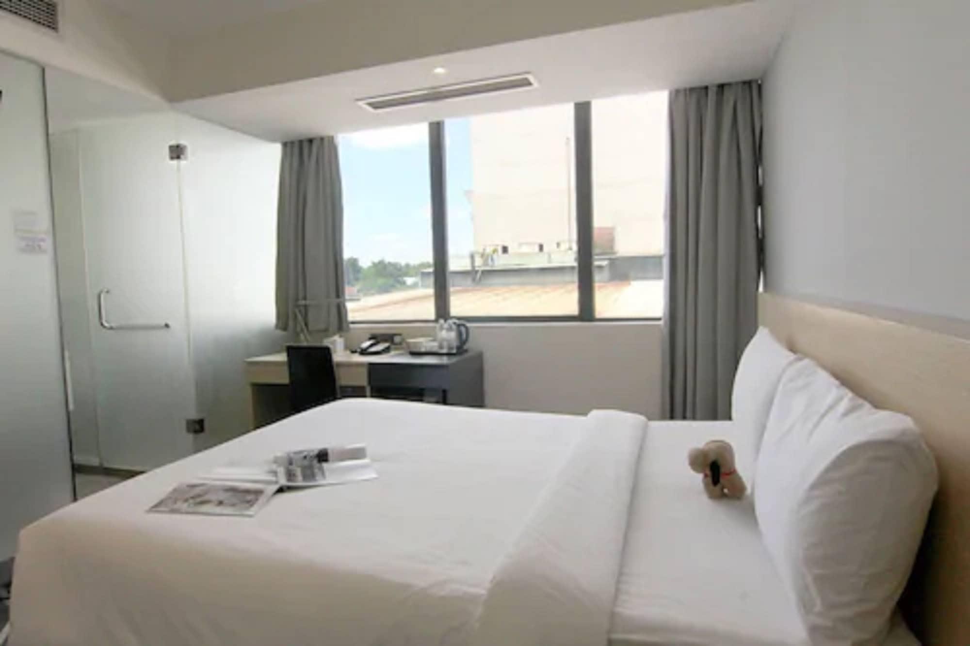 แปซิฟิค เอ็กซ์เพรส โฮเต็ล เซ็นทรัล มาร์เก็ต Hotel กัวลาลัมเปอร์ ภายนอก รูปภาพ