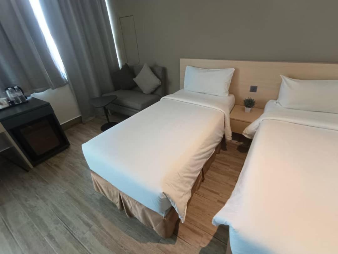 แปซิฟิค เอ็กซ์เพรส โฮเต็ล เซ็นทรัล มาร์เก็ต Hotel กัวลาลัมเปอร์ ภายนอก รูปภาพ